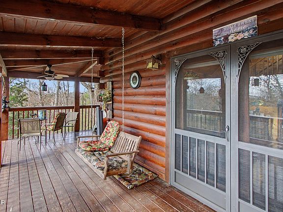 5th image of 1023 Gordon Way