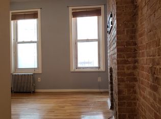 316 E 70th St APT 3RE, New York, NY 10021