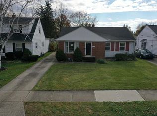 16004 Mendota Ave, Maple Heights, OH
