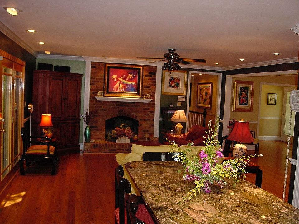1st image of 6358 Gaywind Dr