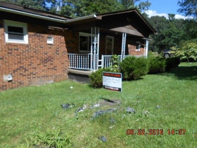 2nd image of 149 Tumbling Water Dr