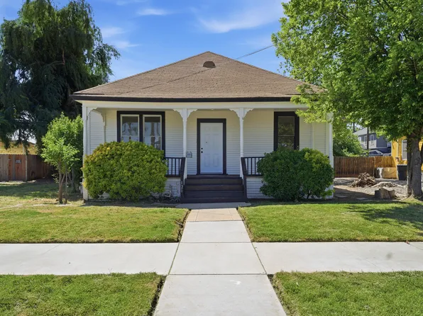 121 E Elm Street, Hanford, CA 93230