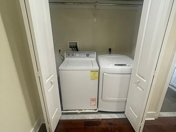 2nd image of 1712 N Gratz St Unit B-1