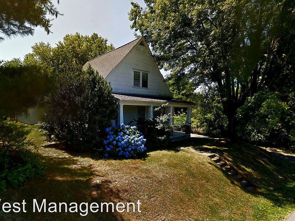 1st image of 710 Roanoke St