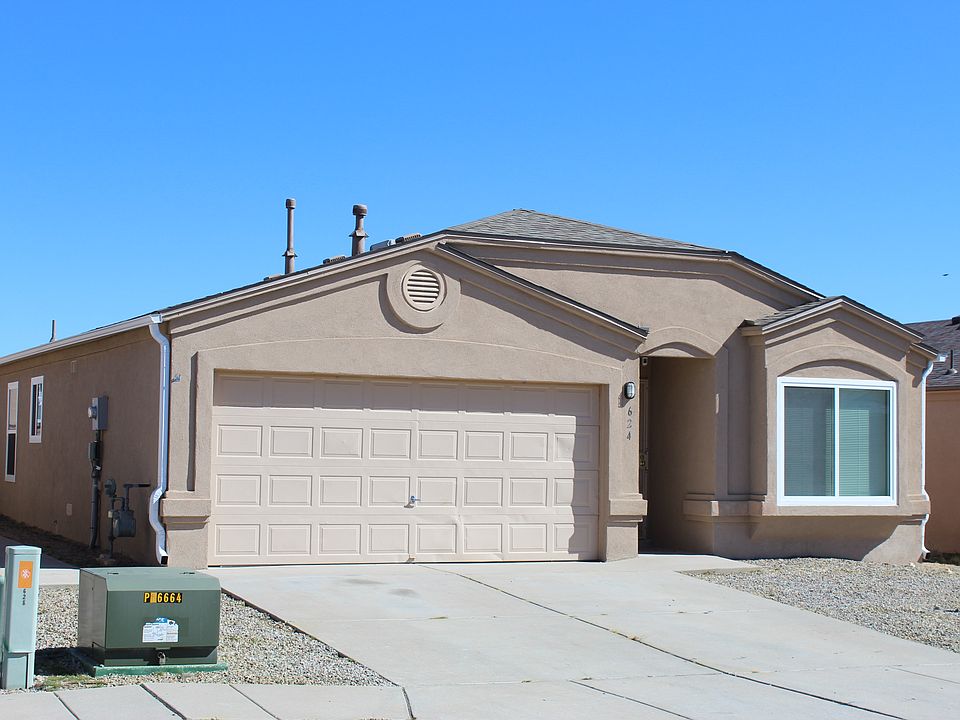 1st image of 624 Vermilion Ct NW