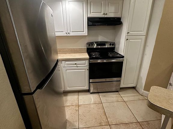 3rd image of 5737 Gatlin Ave APT 413