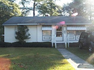 1106 Godwin Ave, Lumberton, NC 28358