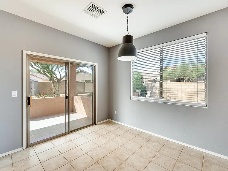 39534 N Bent Creek Ct — Photo 17