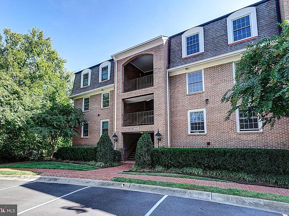 2nd image of 5717 Brewer House Cir APT 301