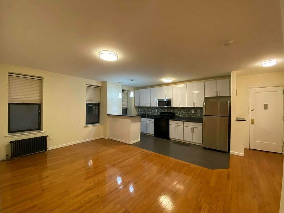 1st image of 36-06 30th St #1A