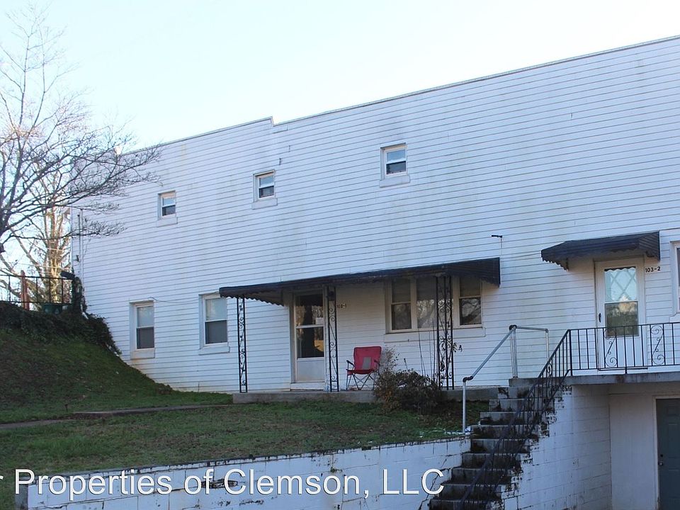 2nd image of 103 Pine Lake Dr #A