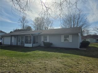 1501 Winterhaven Rd, Ashtabula, OH 44004