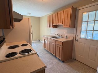 160 East St, Chicopee, MA 01020