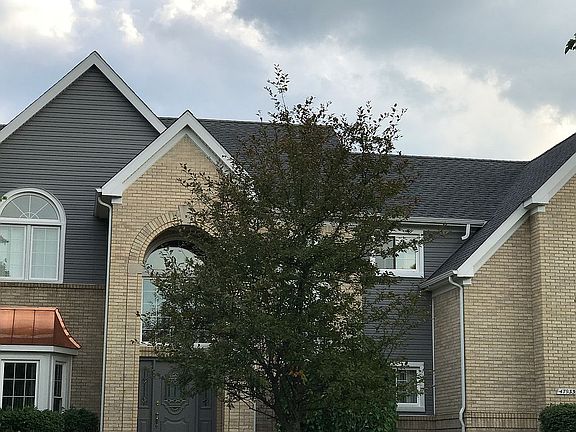 2nd image of 47933 Wadebridge Dr
