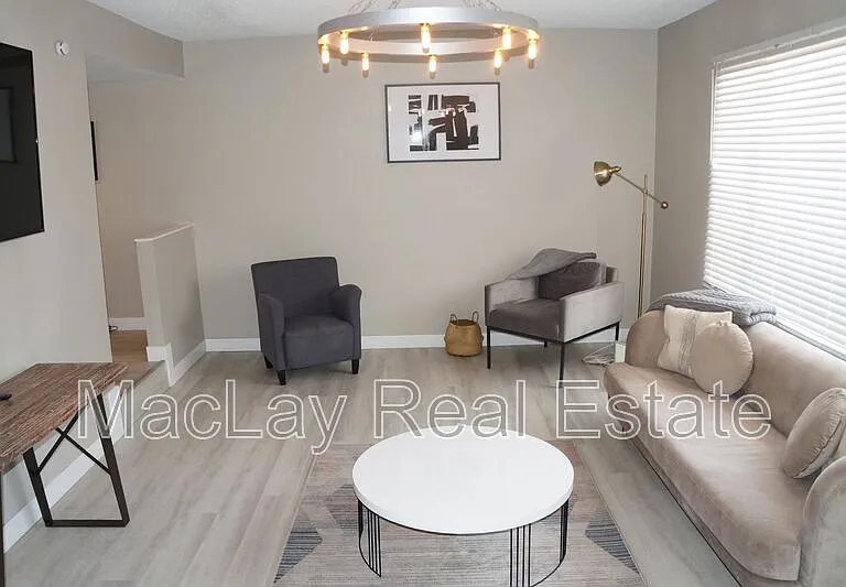 1732 E Hermosa Dr — Photo 8