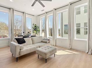 2019 California Dr #201-7520, Dallas, TX