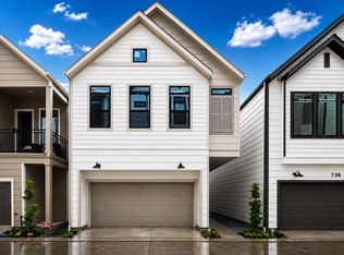 736 Curtin St, Houston, TX 77018