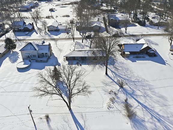 3rd image of 2026 E Maple St