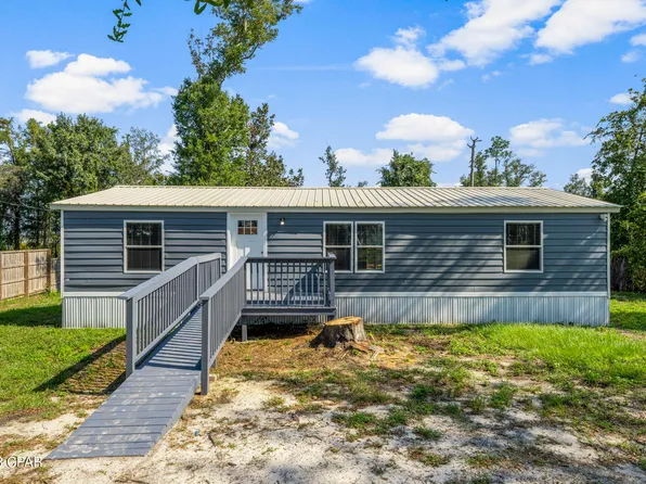 9029 Pecan St, Youngstown, FL 32466