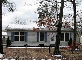 405 Pardee Blvd, Browns Mills, NJ 08015