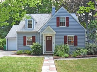 104 Cherry St, Newton, MA 02465
