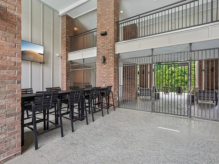 The Kirkwood Apartments at Edgewood — Photo 30