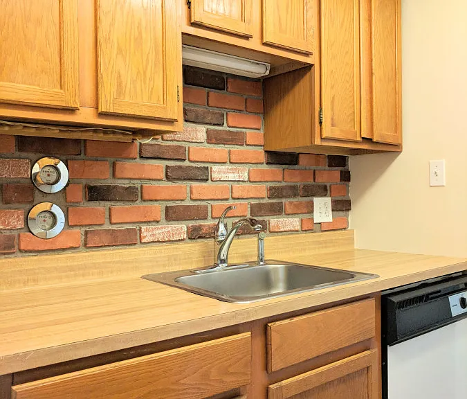 1002 Cocheco Ct — Photo 5