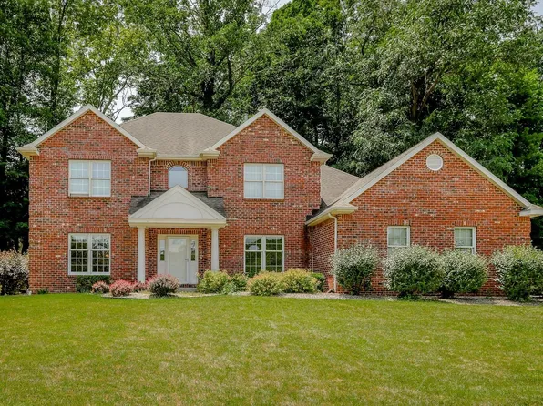 710 Emerald Dr, Lafayette, IN 47905