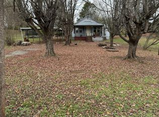 804 Bennett St, Sweetwater, TN 37874