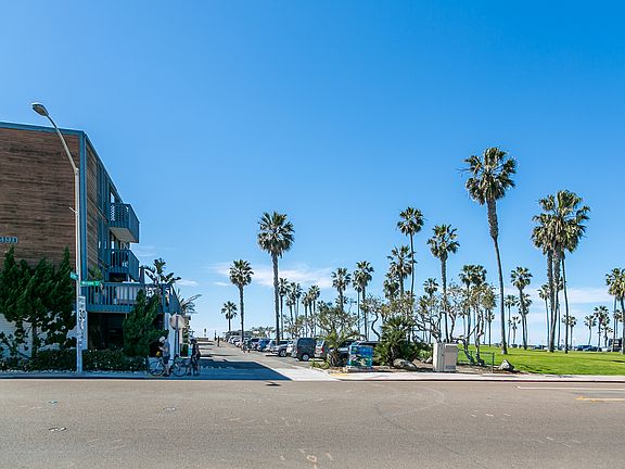 5th image of 2990 Mission Blvd Unit 203