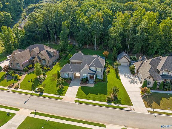 3rd image of 20 Legacy Oaks Pl SE