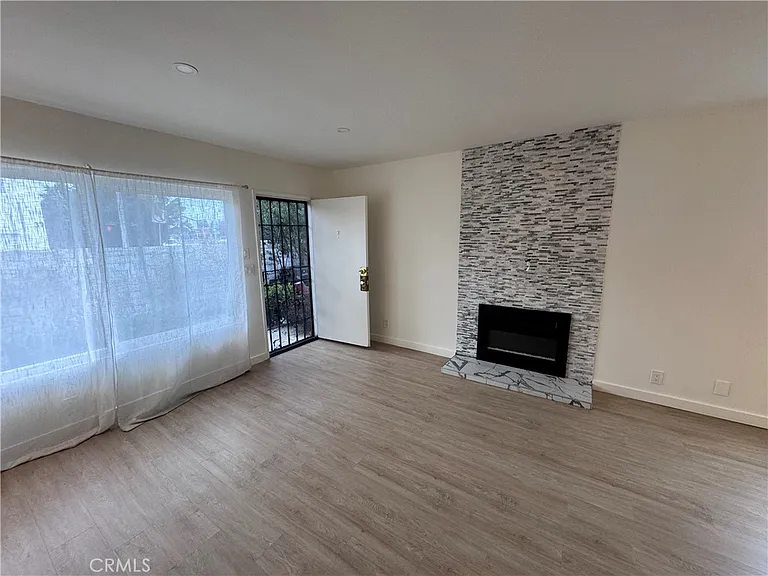 40 S Venice Blvd #2 — Photo 8