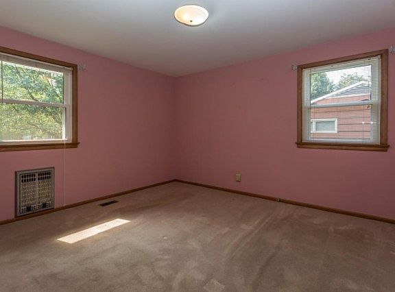 5th image of 205 Lindy Dr