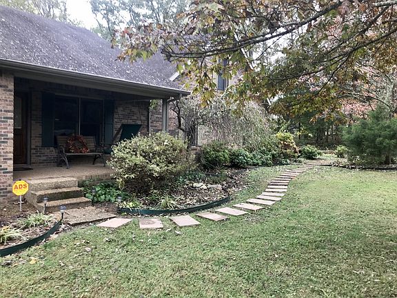 3rd image of 2190 Happy Hills Acres