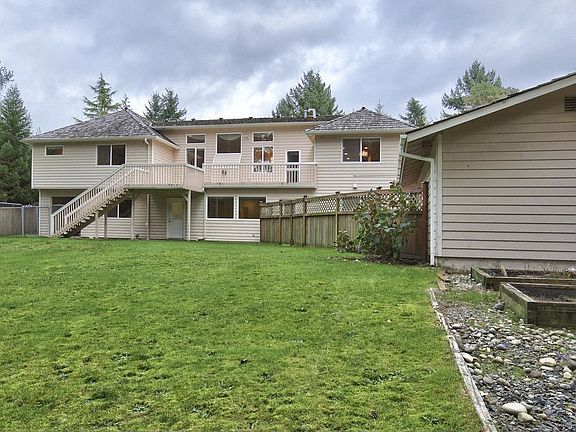 Fenced Back Yard