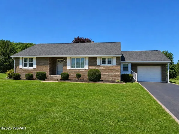 1865 Janet Ave, Williamsport, PA 17701