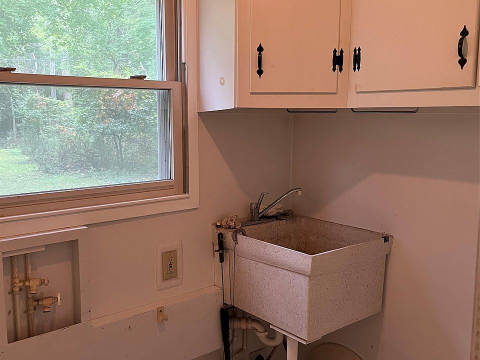230 W Maryknoll Rd, photo 15