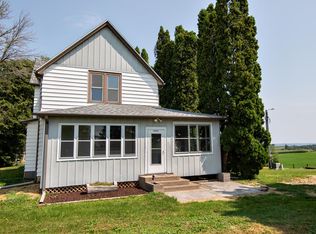 W4861 Meyers Rd, La Crosse, WI 54601