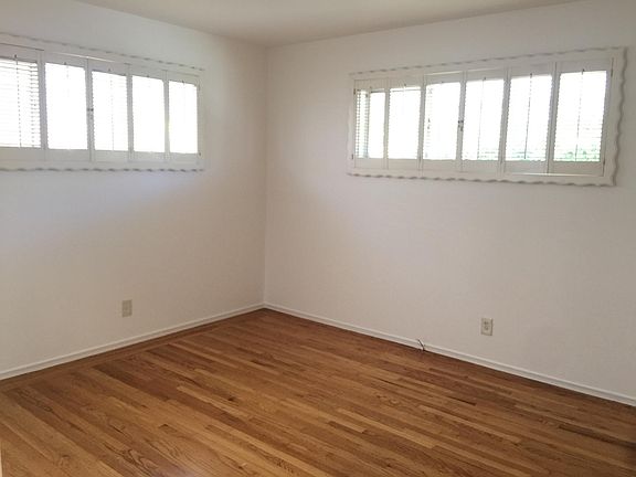 5th image of 4368 Strawberry Park Dr