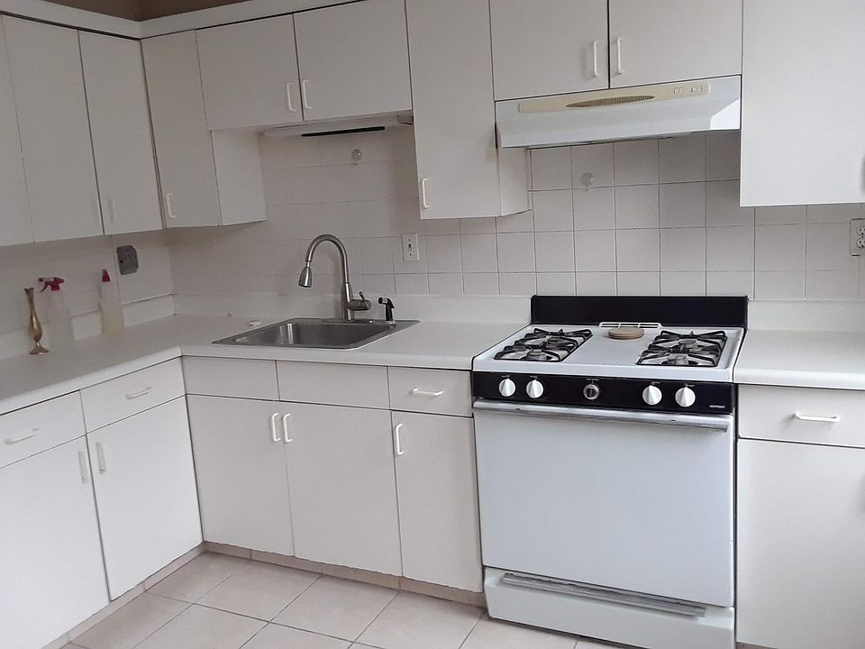 2nd image of 6808 Newkirk Ave #1