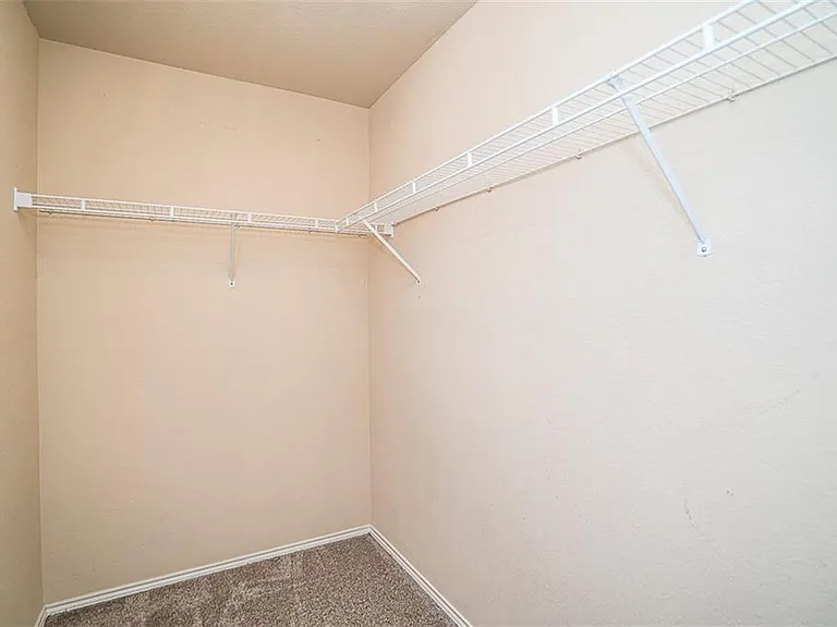 1710 Santa Fe Trl — Photo 15