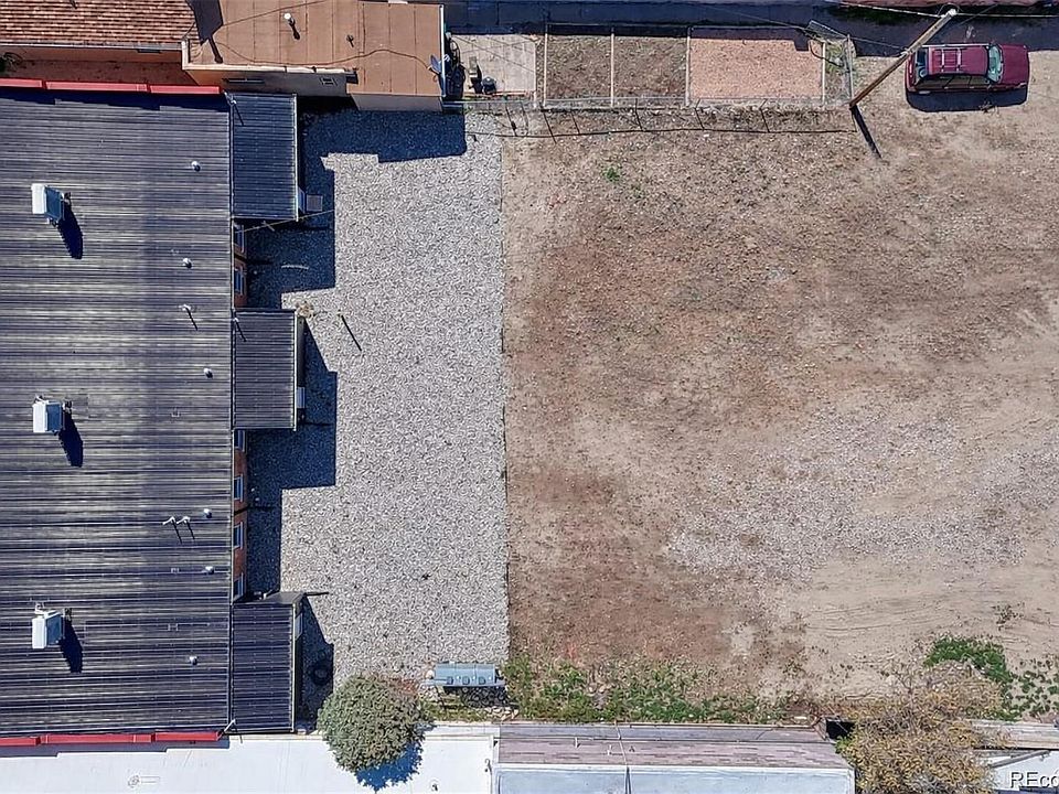 1st image of 235 W 3rd Street