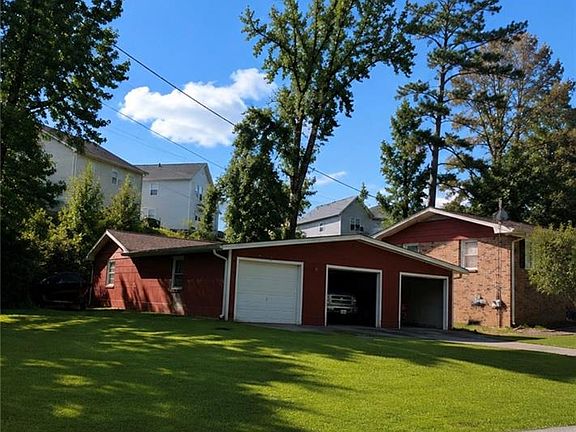 2nd image of 9152 Westview Dr SW