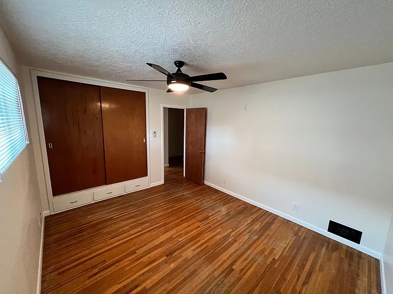 3604 Pitt St NE — Photo 13