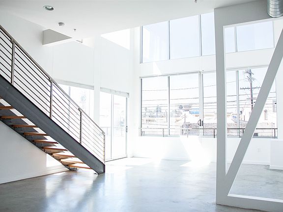4th image of 1030 N Alvarado St APT 101