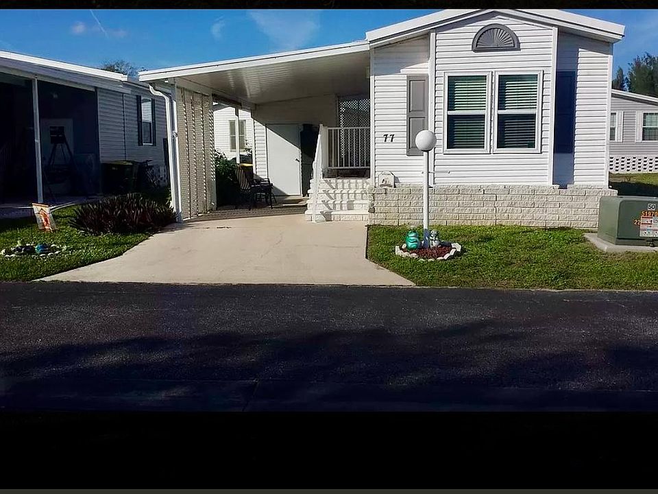 Front of 701, Aqui Esta Drive,#77,Punta Gorda,FL33950