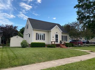 204 Randall St, Reinbeck, IA 50669