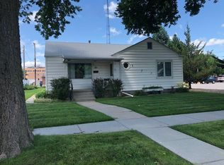 10 E 30th St, Kearney, NE 68847