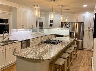 80 Cardinal Dr, Toms River, NJ