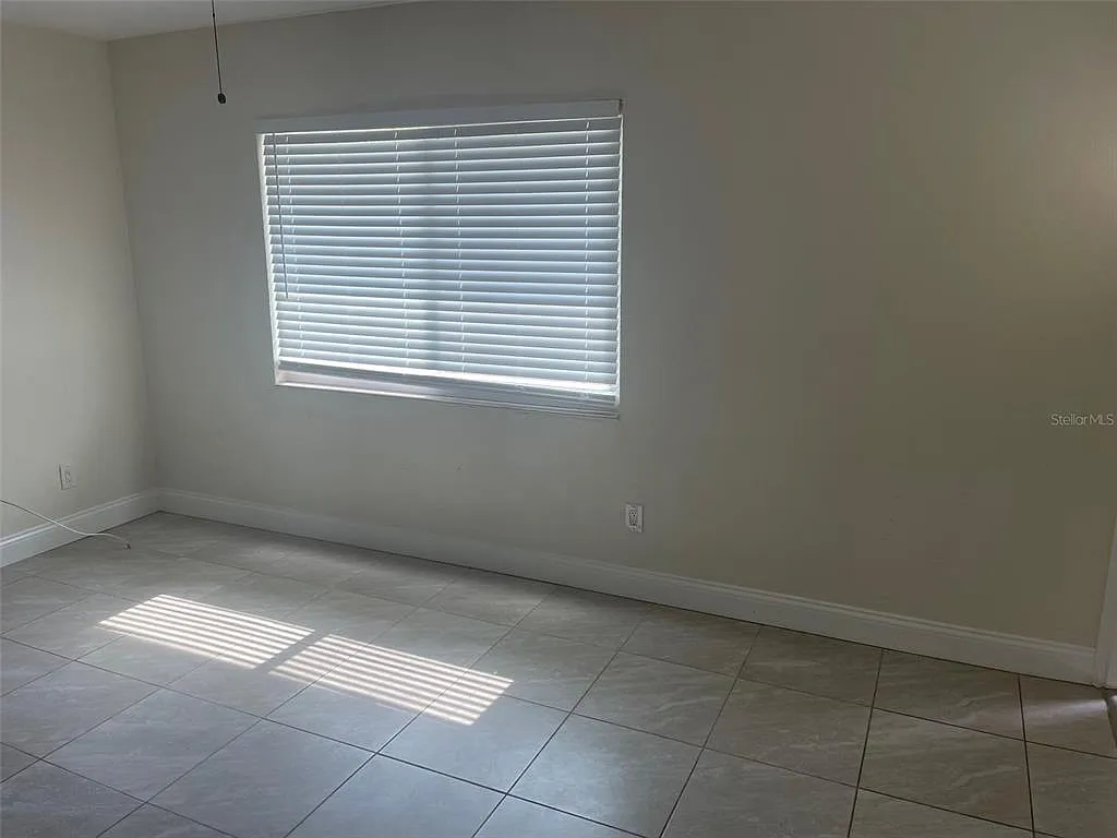2 bed, 1.0 bath, 786 sqft, $2,195 — Photo 4